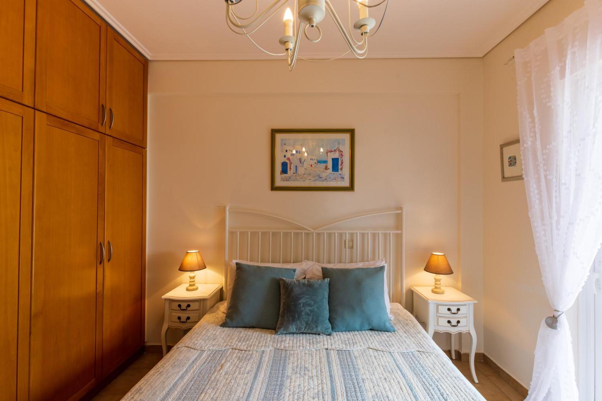 Barbati Seafront Luxury Suites Ngoại thất bức ảnh